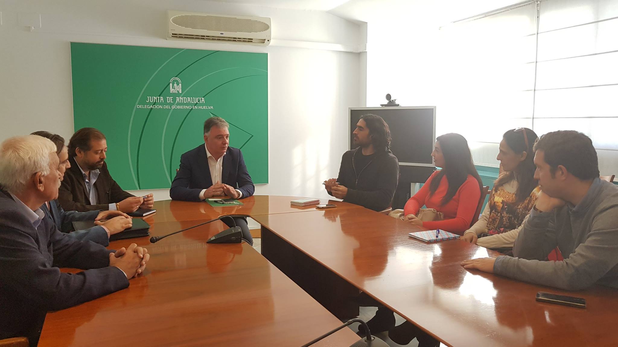La delegación de la Junta Andalucía avala los proyectos de la Cavaera.